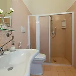 Poggio Ubertini 3*